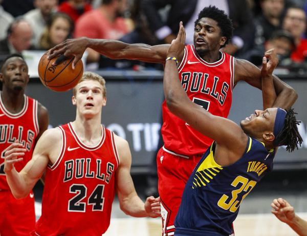 拜仁vs沃尔夫斯堡：卡尔首发，凯恩、迪亚斯出战